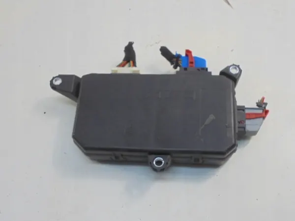 Módulo control puerta Fiat OEM 46842371 - Usado image 4