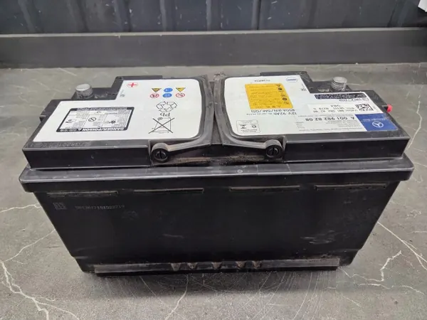 OEM 544402044 Batterie Varta 12V 44Ah 440A image 5