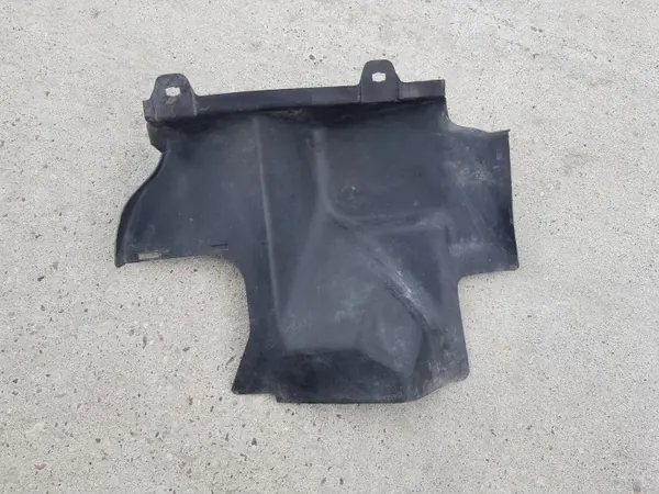 Cache phare gauche avant OEM 1965241 BMW E30 image 3