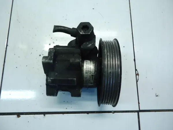 OEM 8E0145155N ohjauspumppu Audille 2.0TDI image 2