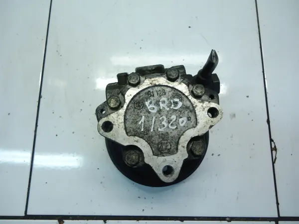 OEM 8E0145155N ohjauspumppu Audille 2.0TDI image 3