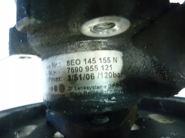 OEM 8E0145155N ohjauspumppu Audille 2.0TDI image 4
