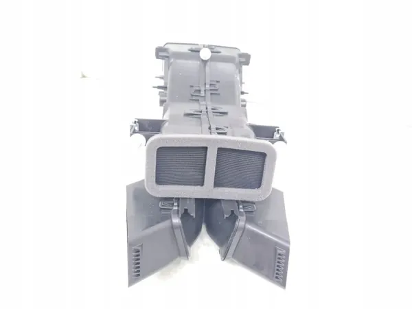 Conduto de ar Porsche Taycan OEM 9J1815327B - Usado image 3