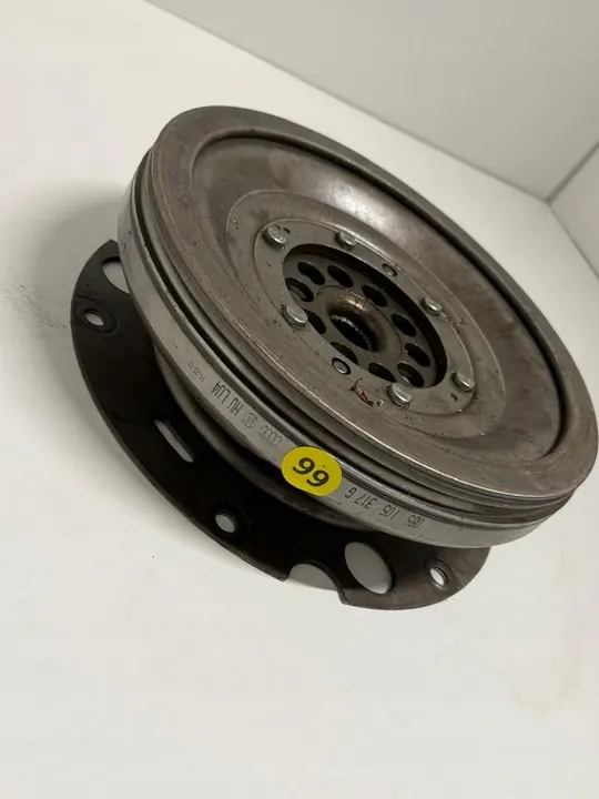 Audi OE 0B5105317G Volante de Dupla Massa image 3