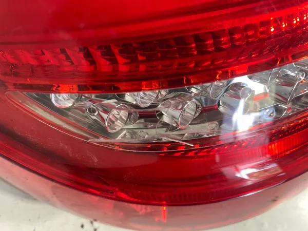 Linker achterlicht Mercedes W246 EU image 4