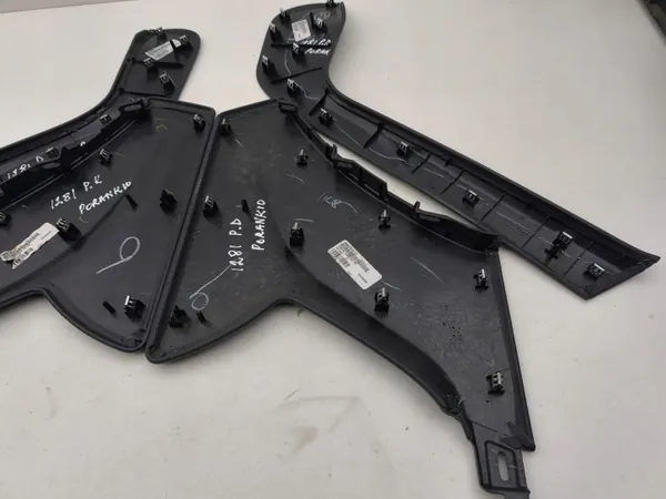 Cache latéral tunnel Tesla Model S 2015 OEM AMD211584 image 6