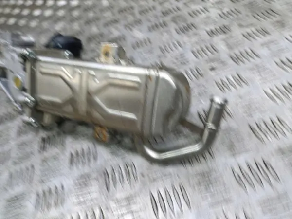 Refroidisseur EGR d'occasion OEM Wrakowisko-11505- VW Golf VI image 4