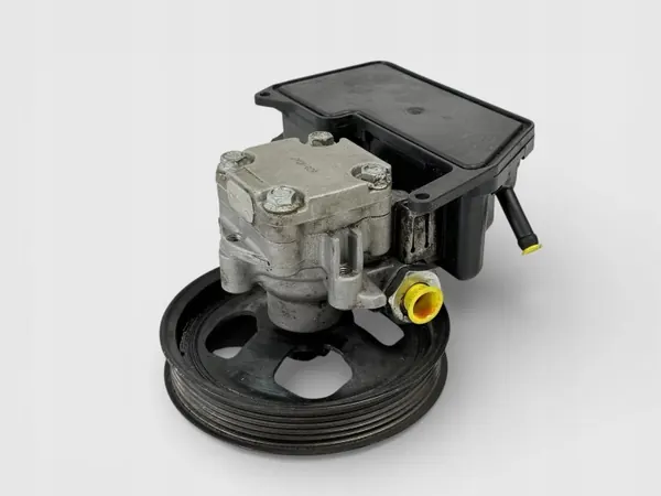 Servopumpe OEM 11GM301A mit Riemenscheibe image 4