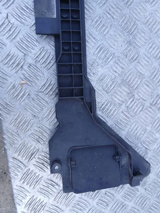 BMW OE Radiator OEM 7788138 voor X3 3.0 D image 3
