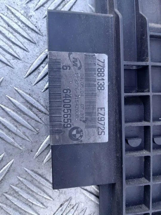 BMW OE Radiator OEM 7788138 voor X3 3.0 D image 5
