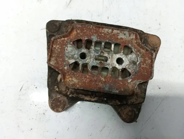 OEM 2774574 Motorlager Audi A6 2006 3.2L image 3