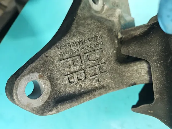 Vaihteiston tuki Ford Mondeo MK5 2.0 TDCI image 5