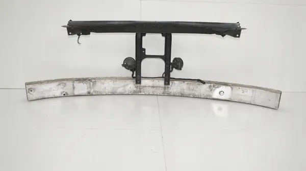 Viga de parachoques delantera OEM 360200781 Mercedes W164 image 5