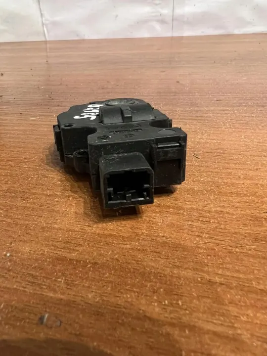 Luftflödesventilmotor D2185 Mercedes-Benz C W204 image 5
