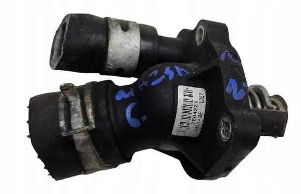 Ford OE Termostaatin kotelo OEM 3M4G-AE Käytetty image 2