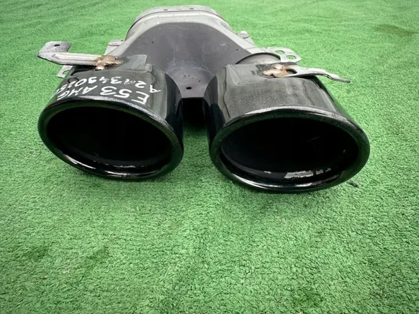 Mercedes-Benz Avgasrörsslut OEM A2134902507 image 3