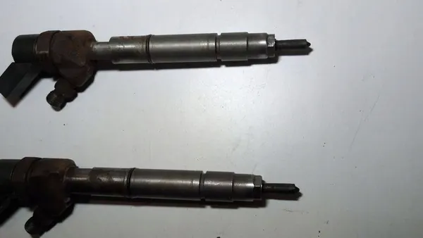 MERCEDES A-KLASA W168 1.7 CDI Injektor 0445110116 image 3