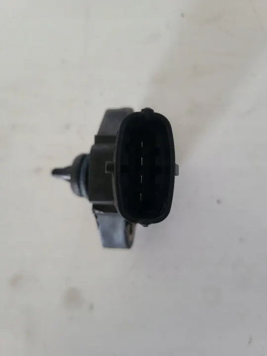 Iveco Stralis Boostdruksensor OEM 0281006123 image 3