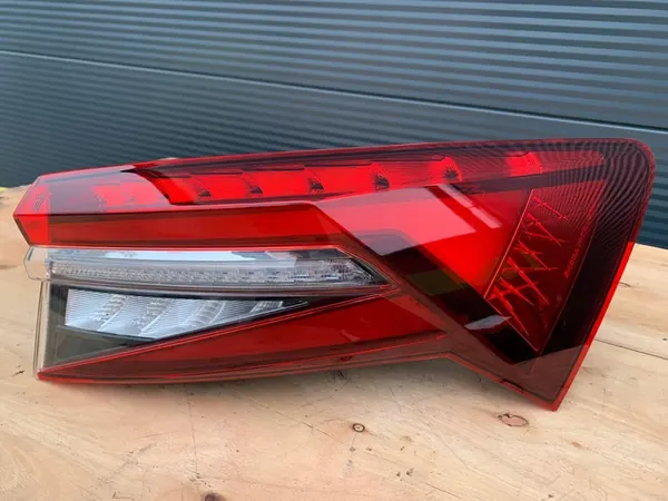 LÁMPARA TRASERA DERECHA LED SKODA KODIAQ LIFT 565945208B image 2
