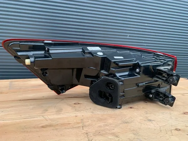 LÁMPARA TRASERA DERECHA LED SKODA KODIAQ LIFT 565945208B image 6