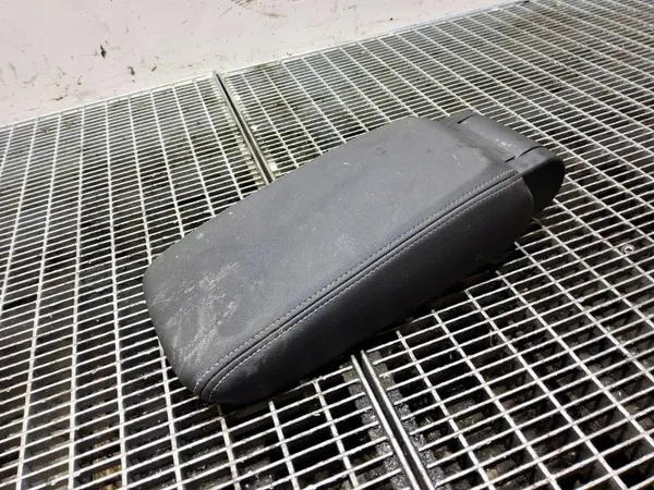 Accoudoir console Audi A3 8Y OEM SKE56279 image 4