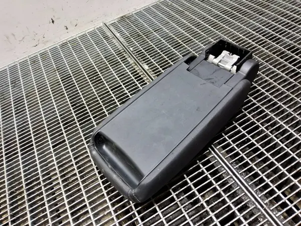 Accoudoir console Audi A3 8Y OEM SKE56279 image 5
