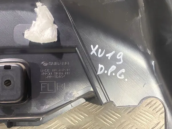 Painel de compartimento de roda sobressalente Subaru OE OEM FBZ18076 image 7