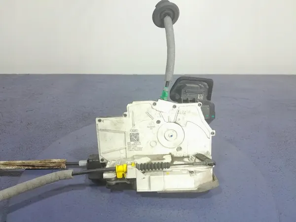 AUDI A6 C8 Hintere Linke Türschloss 9 Pins 4K0839015R image 7