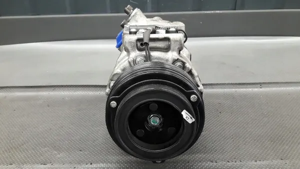 Ilmastointikompressori 1162 000S BMW E38 E46 image 3