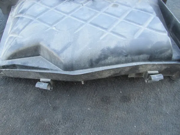 AUDI A4 B7 Cabinefilterbehuizing 8E1819641A image 3