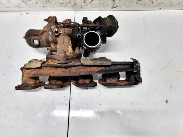 Coletor de escape OEM 2157806 para Renault Master 2005 image 3