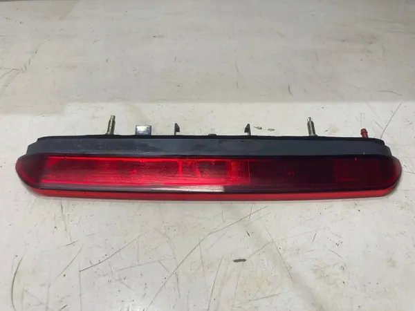 Luz stop Opel Mokka OEM 9688016380 - Usado image 2