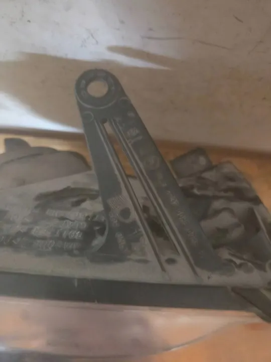 Dacia Duster Oikea Ajovalaisin Eurooppa image 2