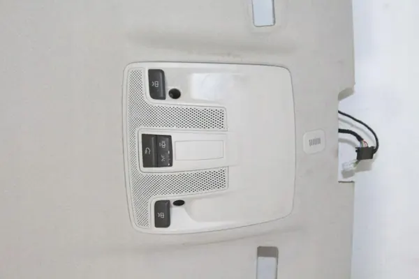 Plafonnier Mercedes-Benz GLA OEM A1566908000 image 9