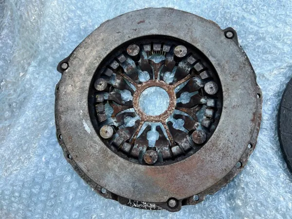 Plato de embrague Renault OEM 8200032234 image 6