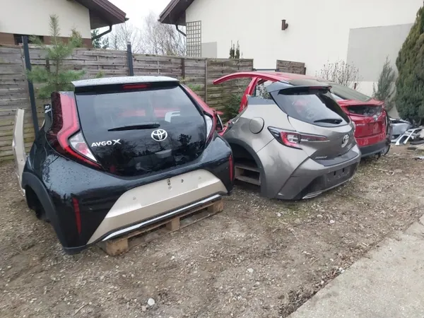Cadre de levier de vitesse Toyota AYGO II OEM Noir image 8