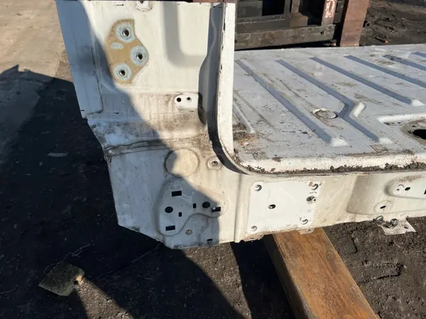 Hinterer Bodenblech OEM PAS TYŁ VIVARO C DOMI image 8