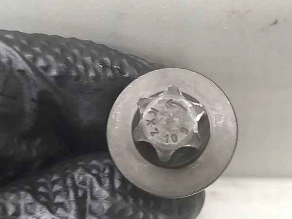 Engranaje de árbol de levas + tornillo W205 C220 2.2 CDI A6510520200 image 7