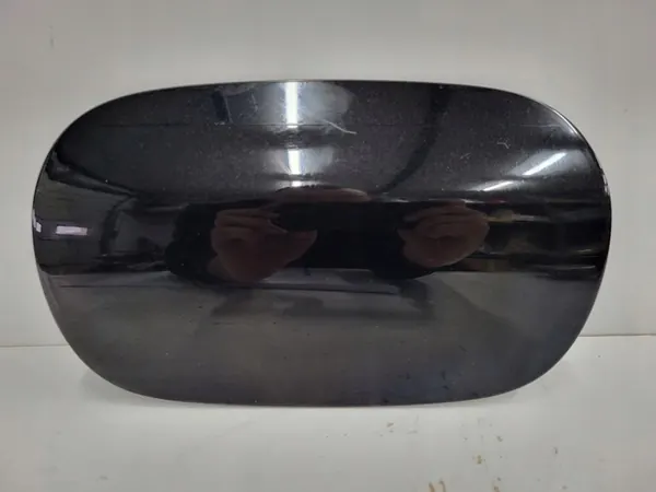 MERCEDES C-KLASA W205 Trappe de carburant OEM image 1