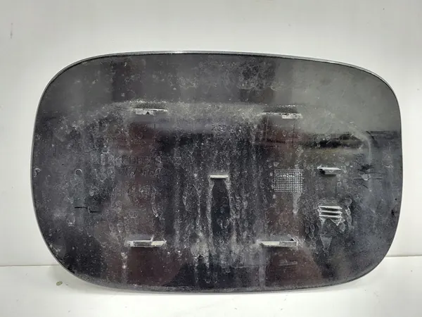 MERCEDES C-KLASA W205 Trappe de carburant OEM image 3