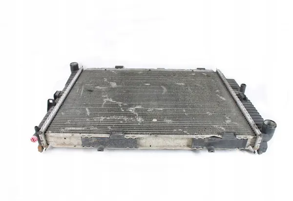 Mercedes W210 Waterkoeler A2105005803 image 4