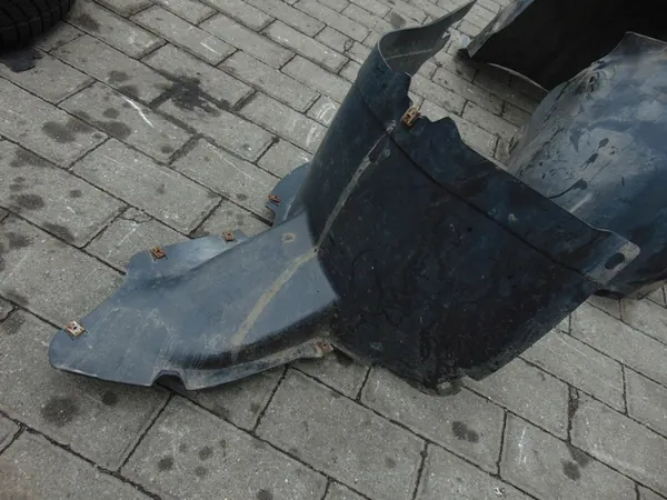 Front Left Wheel Arch VW Golf V + Plus image 5