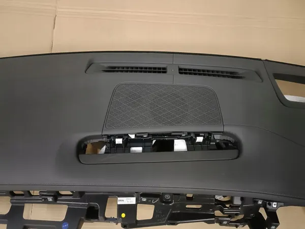 Console Tableau de Bord Genesis GV70 OEM 84534-AR810 image 3