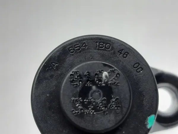 Sensor válvula filtro aceite Mercedes OEM A6541804600 image 3
