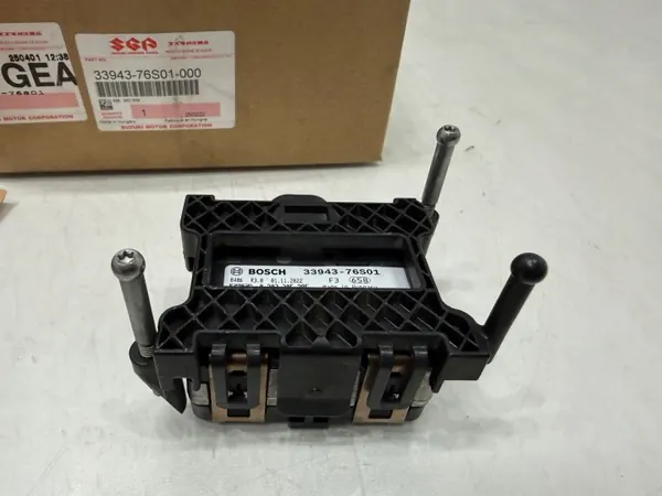 Suzuki OE 33943-76S01 Radar Distronic ACC pour Vitara III image 4