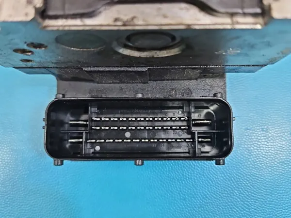 ABS-pump OEM 13356789 för Opel Astra IV J image 4
