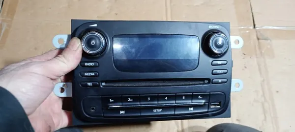 Radio Traffic Renault OE 281159509R para Vivaro/Talento image 2
