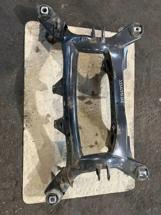 BMW F22 M240i bakfjädring OEM 33316792505 image 2