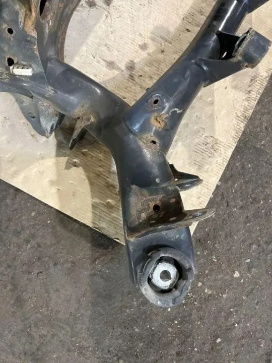 BMW F22 M240i bakfjädring OEM 33316792505 image 5