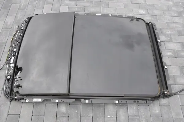 Begagnat panoramatak BMW iX3 2023 OEM 5A32524 image 2